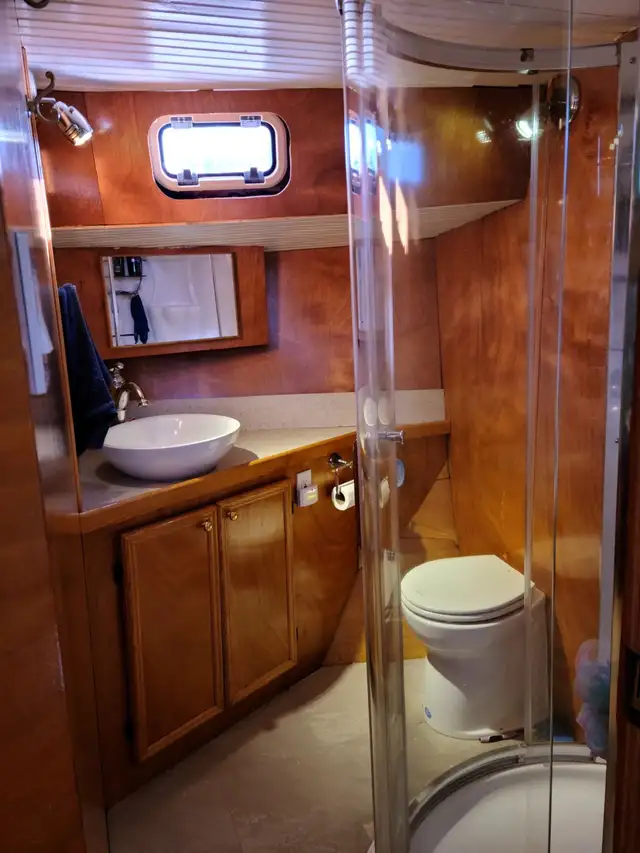 Bruce Roberts Custom Steel Sailboat in Sailboats in Longueuil / South Shore - Image 7