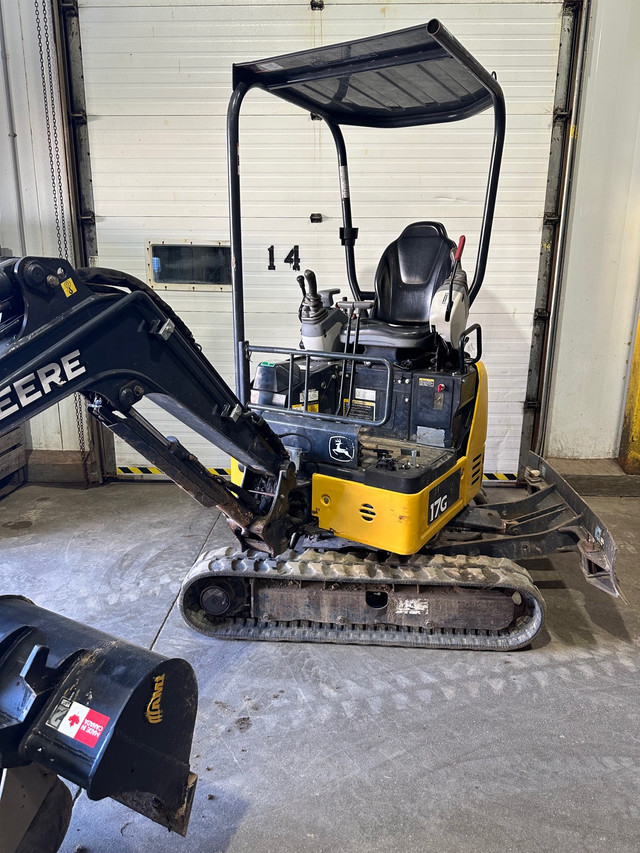(FOR RENT) John Deere 17G Mini Excavator  in Heavy Equipment in Kitchener / Waterloo - Image 2