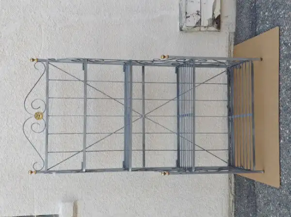 WROUGHT IRON FOLDING DISPLAY RACKS - GOOD QUALITY - VERY STURDY in Other in Regina - Image 3
