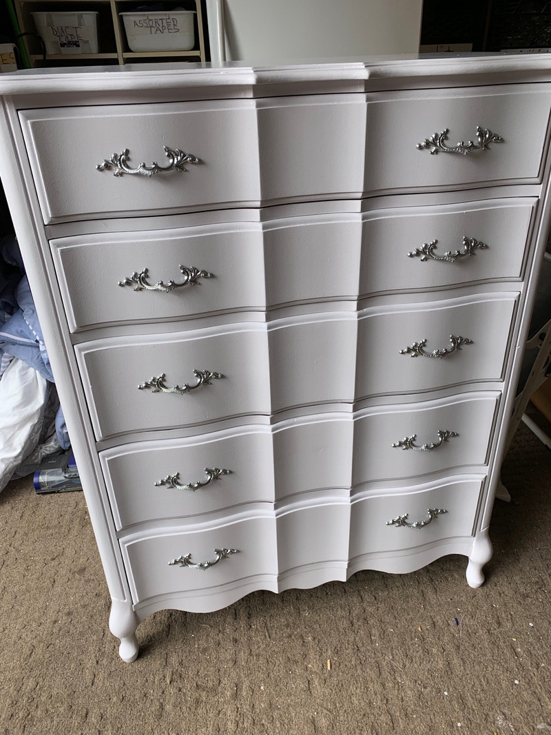 LARGE WHITE 5 DRAWER SOLID WOOD UPRIGHT DRESSER Dressers & Wardrobes