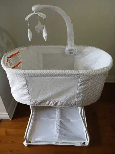 bassinet, View more