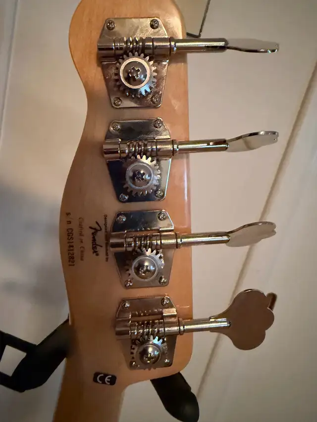 Fender Squier Bass Guitar in Guitars in North Bay - Image 6