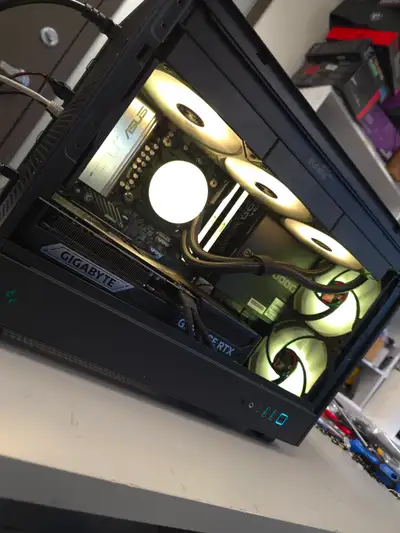 Beast Gaming PC - Ryzen 9850X3D - RTX 5080 - 32GB RAM - 1TB SSD, View more