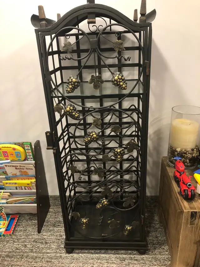 wrought iron wine rack in Quebec in Canada - Image 4