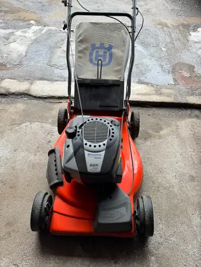 Tondeuse a gazon Husqvarna 62522FE Briggs & Stratton 625 series, View more