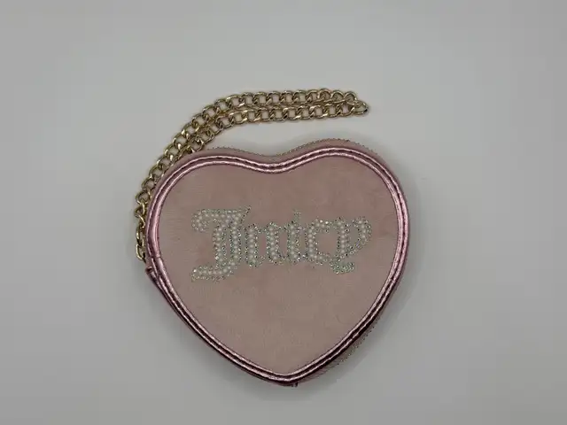Juicy Couture Heart Wristlet Pink in Women's - Bags & Wallets in Sudbury - Image 2