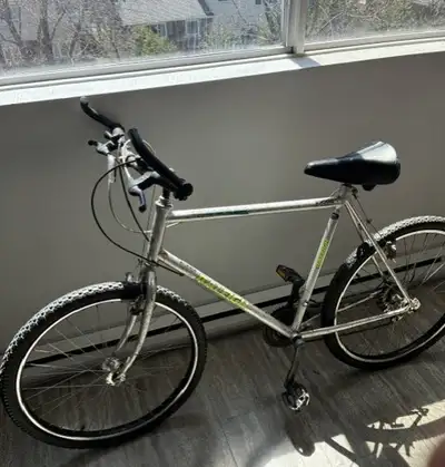 For Sale: TOMAHAWK Raleigh Mountain Bike – 21 Speed, 26" Wheels, View more