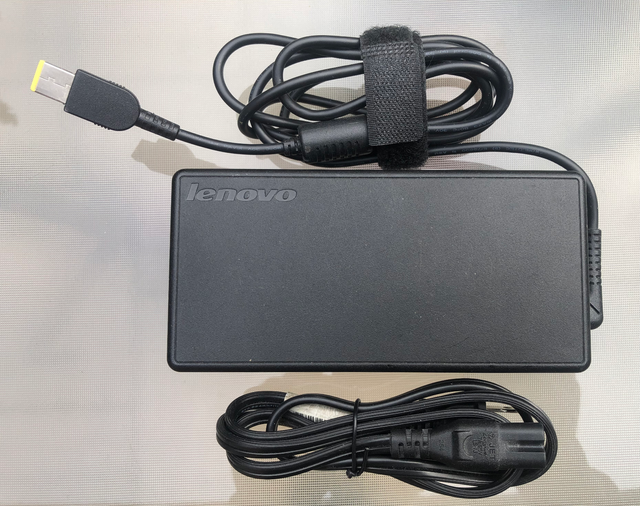 Lenovo 170W AC adapter in Laptop Accessories in Markham / York Region - Image 2