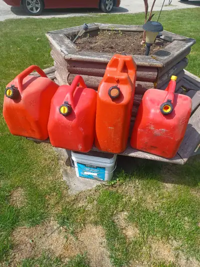 20L gas cans $10 each