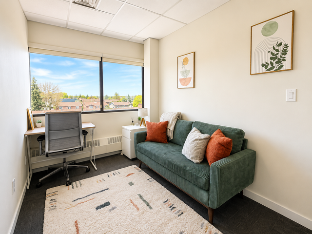 Shared Therapy Space for Sublease – Leslie & Sheppard, North in Commercial & Office Space for Rent in City of Toronto - Image 3