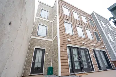 Large 2 Bedroom Condo for Rent