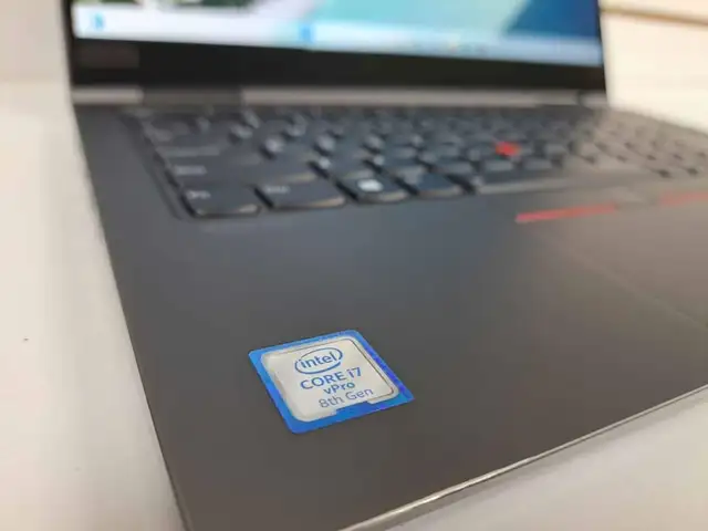 Lenovo yoga 8th Gen i7 TouchScreen 16GB RAM 256GB SSD $380 in Laptops in Edmonton - Image 6