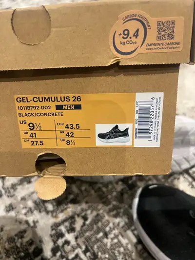 Asics Gel Cumulus 26 Men’s Black and White, View more