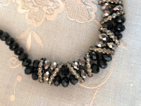 Very attractive black necklace and bracelet set