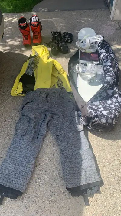 Complete snowboarding gear, View more