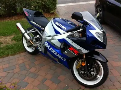 Excellent condition, never dropped, 22,000 kms, should not need anything for a mechanical. Comes wit...
