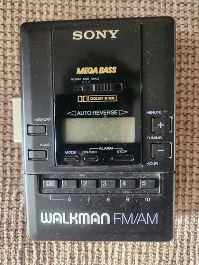 Vintage Sony Walkman WM-AF65 FM/AM Cassette Player.