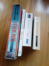 TOM WOLFE  ,PETIT LOT DE  4 LIVRES