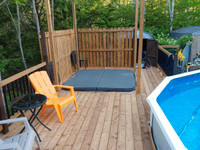 Pool/hot tub and deck with heat pump and all accessories