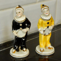 Porcelain Moriyama Occupied Japan 4.5"h. Pierrot Harlequin Clown