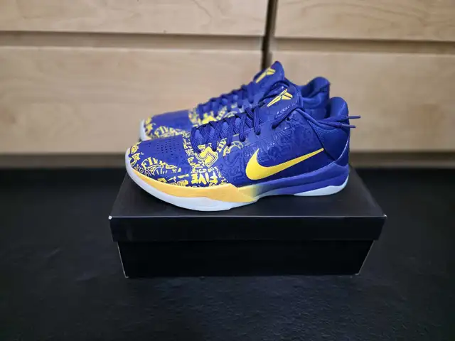 Kobe 5 Protro '5 Rings' in Men's Shoes in Mississauga / Peel Region - Image 2