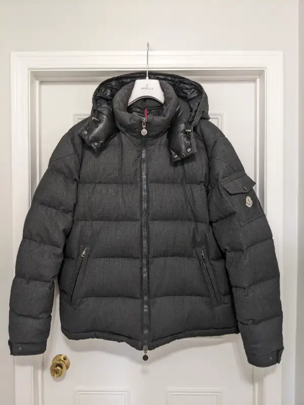 Moncler Men Montgenevre Grey Wool Puffer Jacket Size 7 / XXL in Men's in Mississauga / Peel Region - Image 2