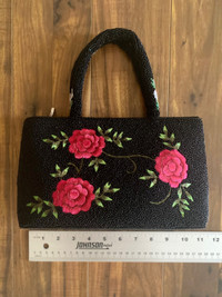 Vintage Embroidered beaded handbag 