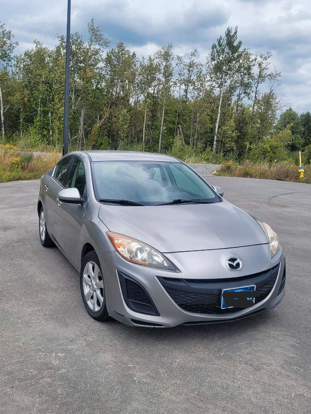 2011 Mazda 3 in Cars & Trucks in Ottawa - Image 3