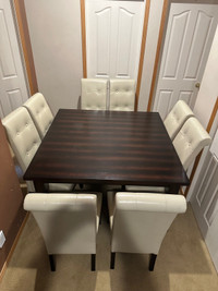 Solid wood dining table with 8 chairs 