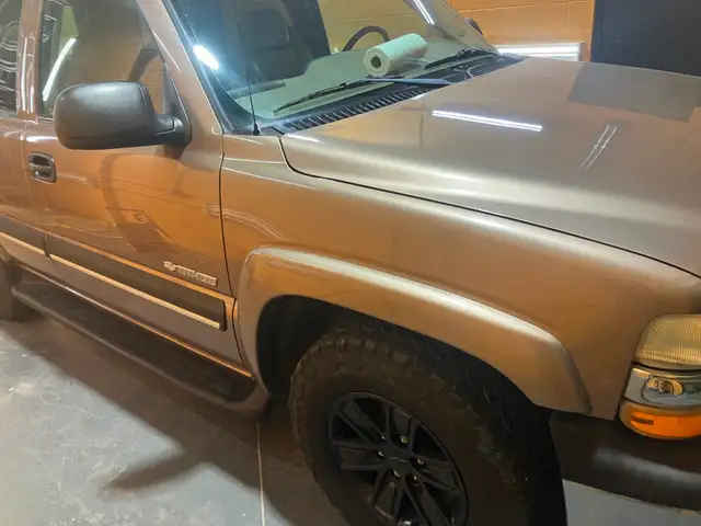 2003 tahoe in Cars & Trucks in Medicine Hat - Image 7