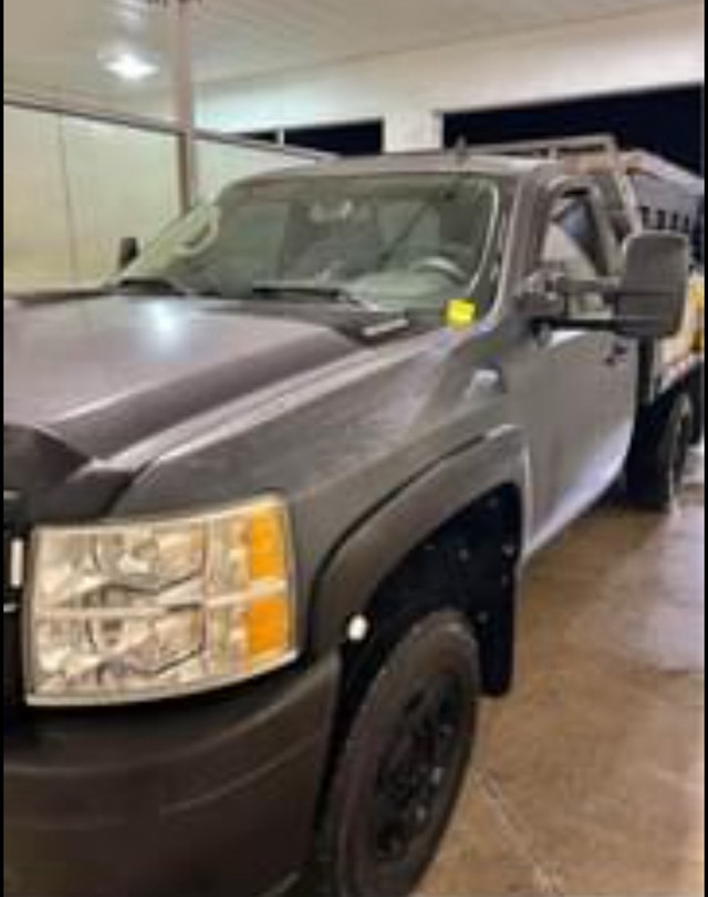 Silverado 2500  WT in Cars & Trucks in Markham / York Region