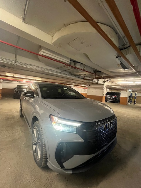 Cession de bail – Audi Q4 E-TRON Sportback 2024 dans Autos et camions  à Ville de Montréal