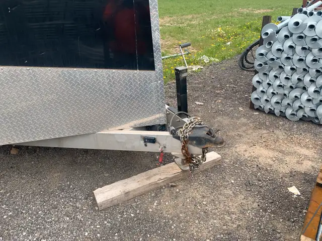 Enclosed Aluminum Trailer in Cargo & Utility Trailers in Oakville / Halton Region - Image 5