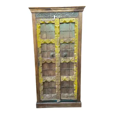 Grande armoire avec penderie Bois massif d’acacia Magasin en liquidation Prix d’avant 3000$ maintena...