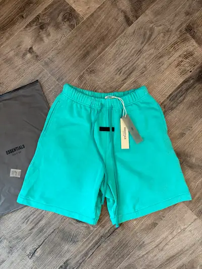 Essentials Fear of Gods men’s shorts size Medium , View more