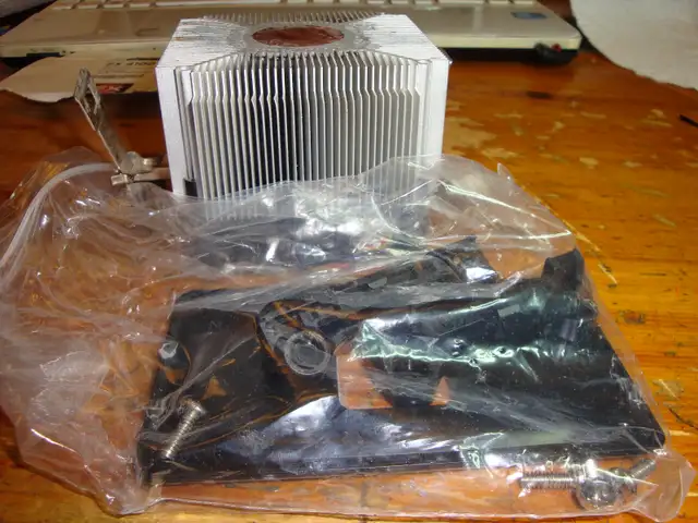AM3+ Cooler, Fan & Bracket570611618703616002