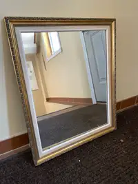 Pretty Mirror