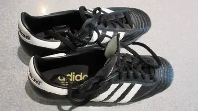 Adidas World Cup K leather soccer cleats Size men 6., View more