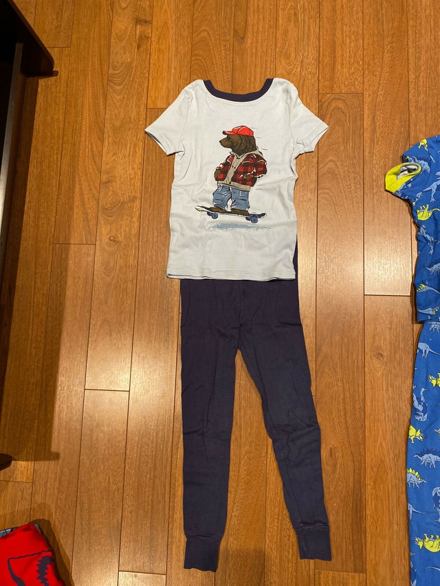 Lot de 4 pyjamas 4-5 ans garçon  dans Vêtements - 5T  à Laval/Rive Nord - Image 3