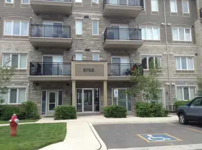 **Charming Studio/Bachelor Apartment Available July 1st** We are excited to offer a luxury studio/ba...