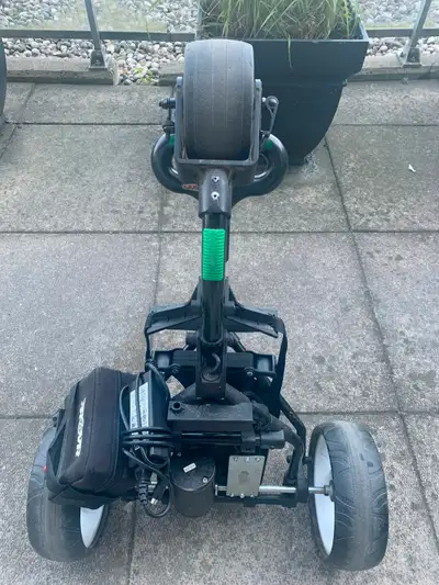 Powered Golf Trolley...Rechargeable Lithiumion Battery/HillBilly, View more