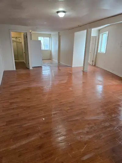 CRYSTAL BEACH 2BED RENT APT