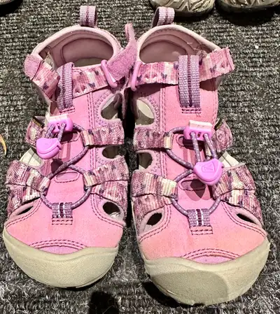 Keen Kids Seacamp Hybrid Water Sandals in Size 2, View more