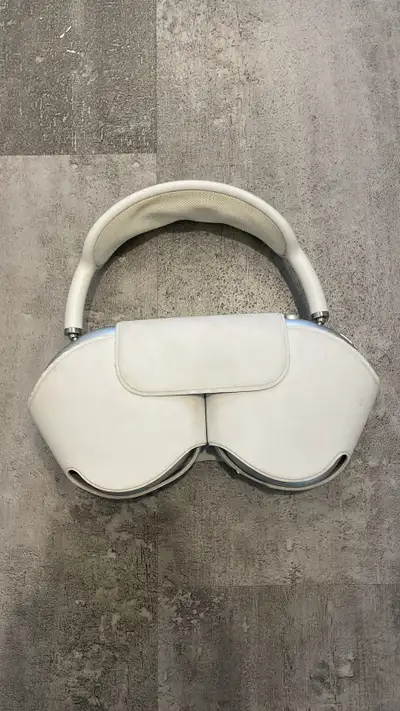 AIRPOD PRO MAXS, View more