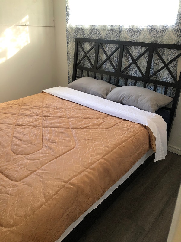 Furnished 1Bedroom Basement Yong&Finch ShortRent with Parking Short