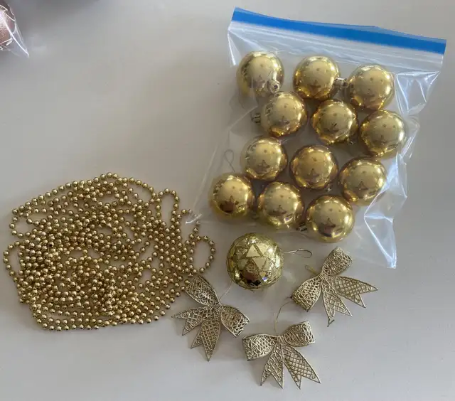 Gold Shatterproof Christmas Tree Decorations in Holiday, Event & Seasonal in Calgary - Image 2