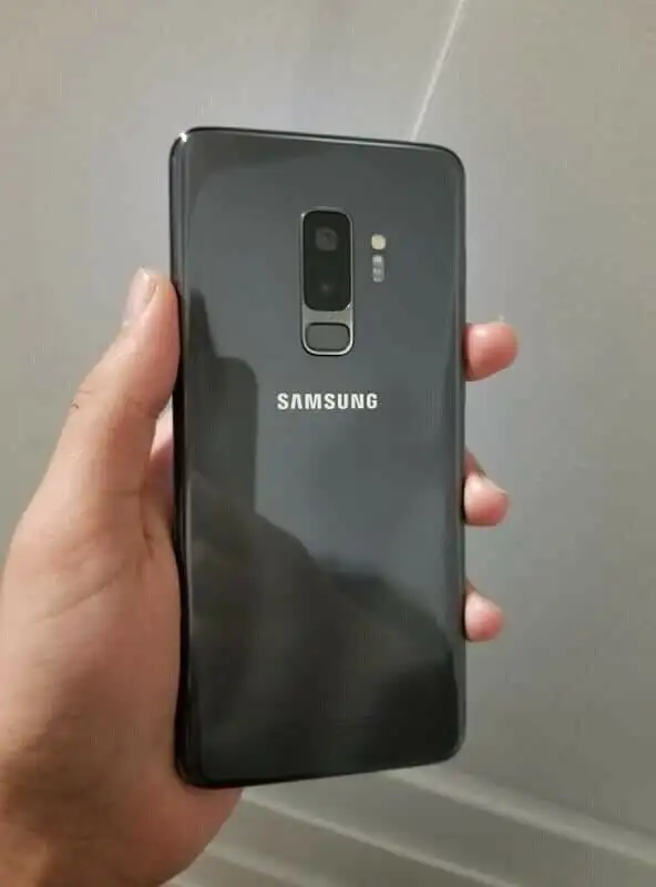 Samsung Galaxy S9 Plus 64GB factory unlocked AS NEW!!! in Cell Phones in City of Toronto - Image 4