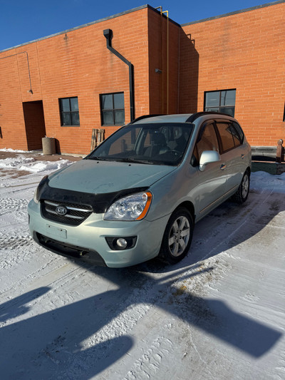 2008 KIA RONDO CLEAN TITLE NOT SAFETIED