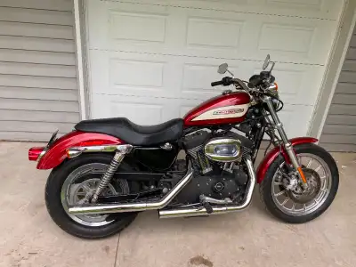 2006 Harley Davidson Sportster XL1200R 24,035 km, Vance & Hines pipes, comes with a set of saddle ba...