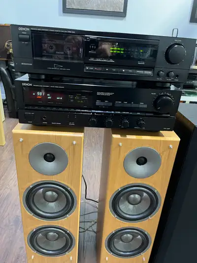 Denon DRA-425R Stereo Receiver. Made in Japan. (1989). 50W per channel. Excellent condition. Cleaned...